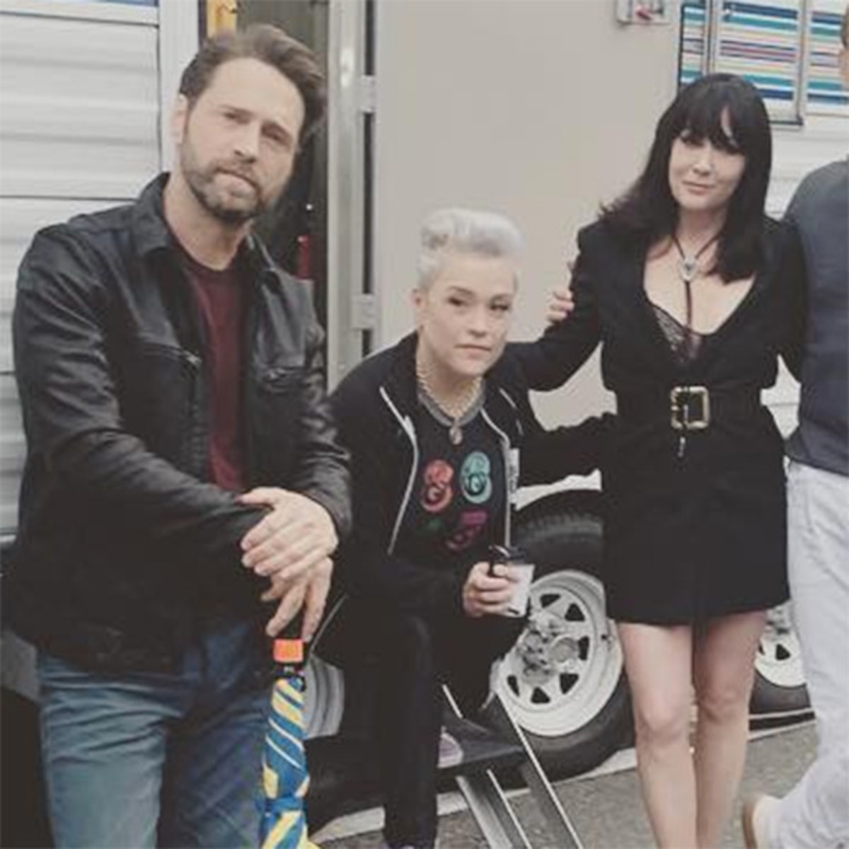 Shannen Doherty Posts Band Photos With Bh90210 Co Stars Shannen Doherty Posts Band Photos With Bh90210 Co Stars
